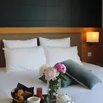 Brit Le Hotel 4*