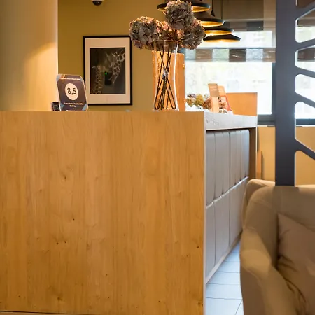 Le Brit Zenith Hotel 4*