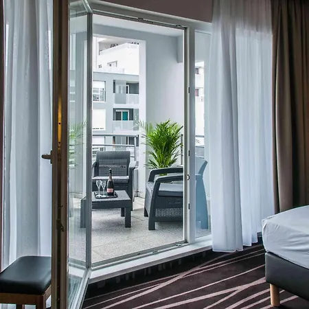 Hotel Le Brit Zenith Estrasburgo