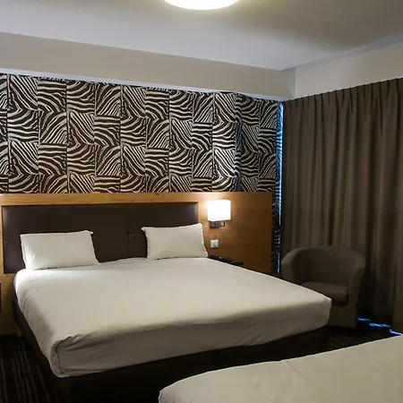 Le Brit Zenith 4*