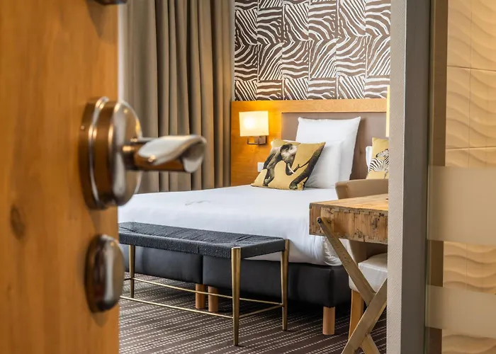 Brit Le 4* Strasbourg